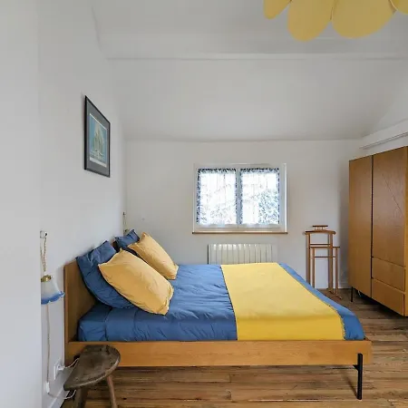 La Maison Bleue بيت للعطل *